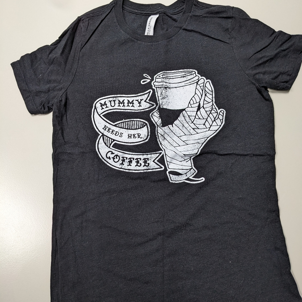 "Mummy needs her coffee" T-shirt